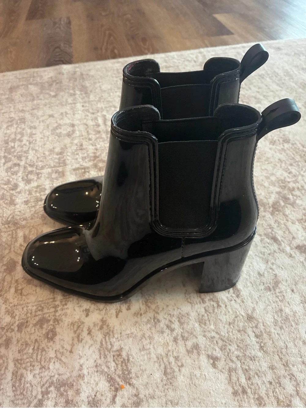 Jefferey Campbell Hurricane Black Shiny Patent Leather Chelsea Ankle Bootie Sz 8